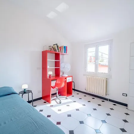 New!apt 2 Min Walk From The Of Voltri