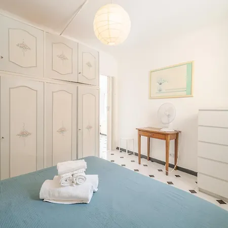 New!apt 2 Min Walk From The Of Voltri